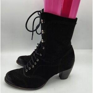 DKODE Vylma Boots Black Women's Size 37 US 6.5 Heeled‎ Suede Wingtip Lace Up